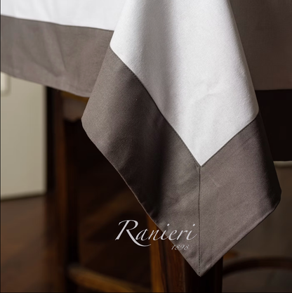 Tovaglia da Tavola in Panama con Balze Applicate – Art. Jackie – Rebecca Home